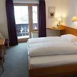 Ξενοδοχείο Quality Hosts Arlberg - Goldenes Kreuz Σανκτ Αντόν αμ Άλμπεργκ
