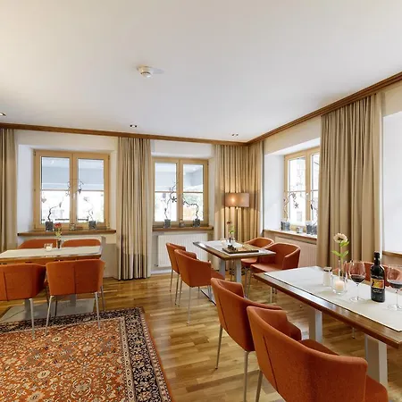 호텔 Quality Hosts Arlberg - Goldenes Kreuz - Sommerkarte Premium Inklusive 3*