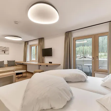 Quality Hosts Arlberg - Goldenes Kreuz 酒店 圣安东阿尔贝格