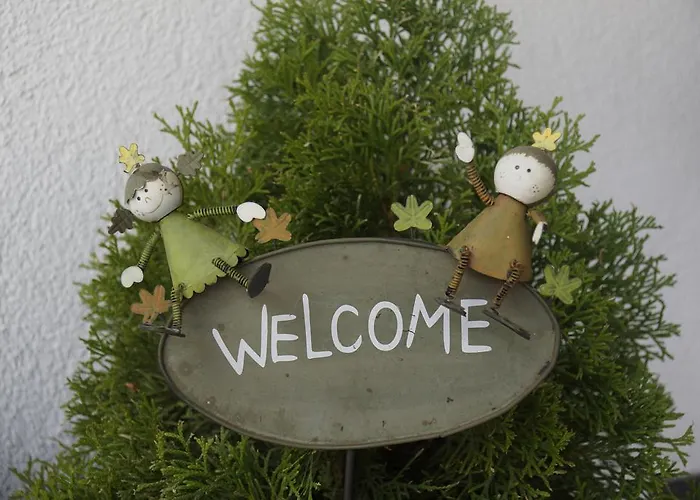 酒店 Quality Hosts Arlberg - Goldenes Kreuz