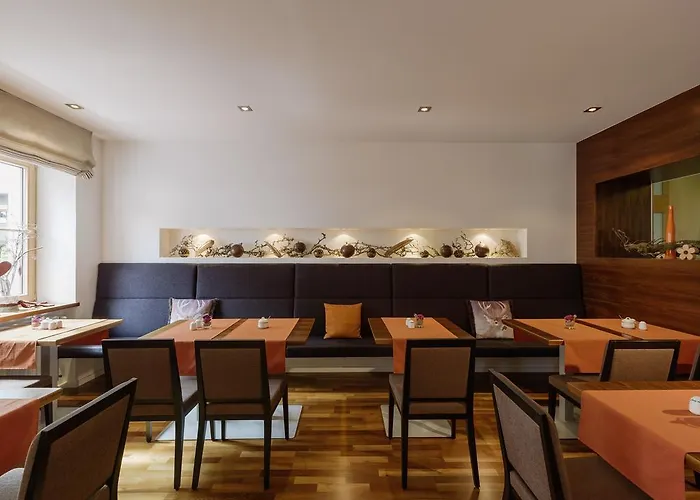 酒店 Quality Hosts Arlberg - Goldenes Kreuz 3*