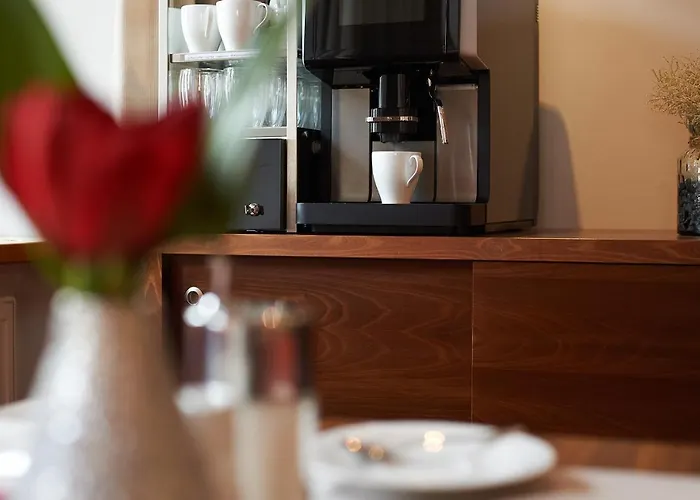 Quality Hosts Arlberg - Goldenes Kreuz 酒店 3*