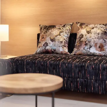 Ξενοδοχείο Quality Hosts Arlberg - Goldenes Kreuz - Sommerkarte Premium Inklusive 3*