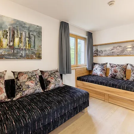 Quality Hosts Arlberg - Goldenes Kreuz ホテル サンクト・アントン・アム・アールベルク