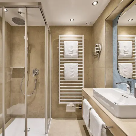 Quality Hosts Arlberg - Goldenes Kreuz