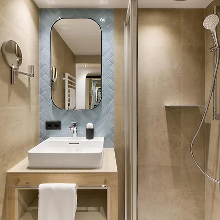 Quality Hosts Arlberg - Goldenes Kreuz - Sommerkarte Premium Inklusive Hotel Sankt Anton am Arlberg
